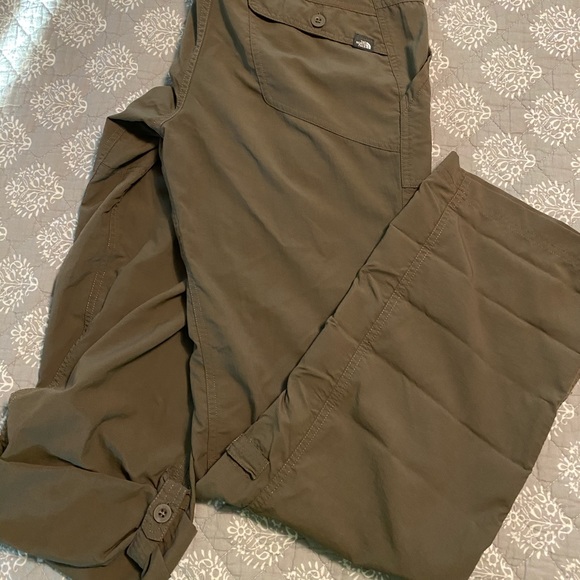 North Face Cargo Pants - Picture 4 of 4